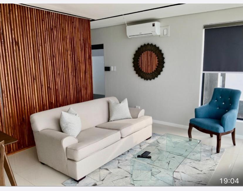 Lovely 1 Bedroom Apartment ケープタウン エクステリア 写真