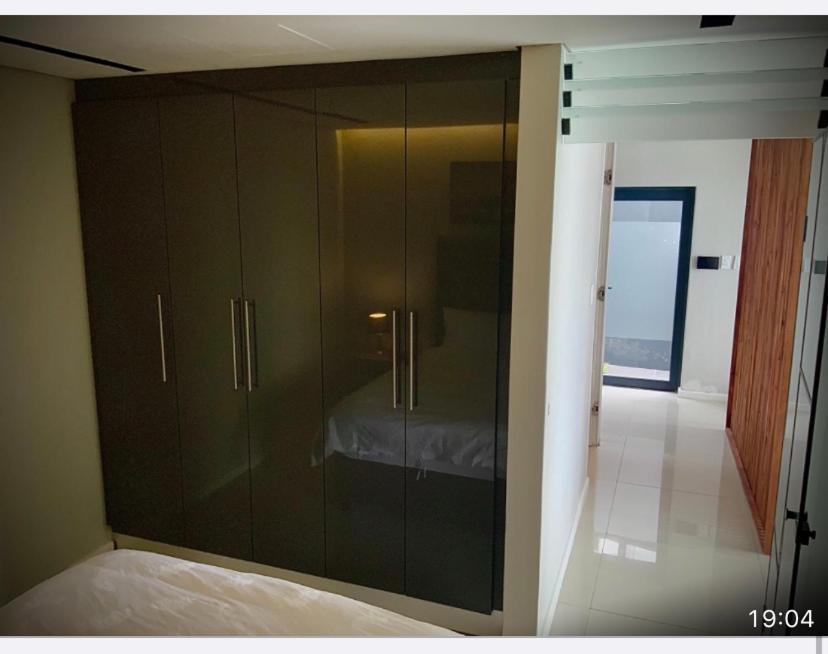 Lovely 1 Bedroom Apartment ケープタウン エクステリア 写真