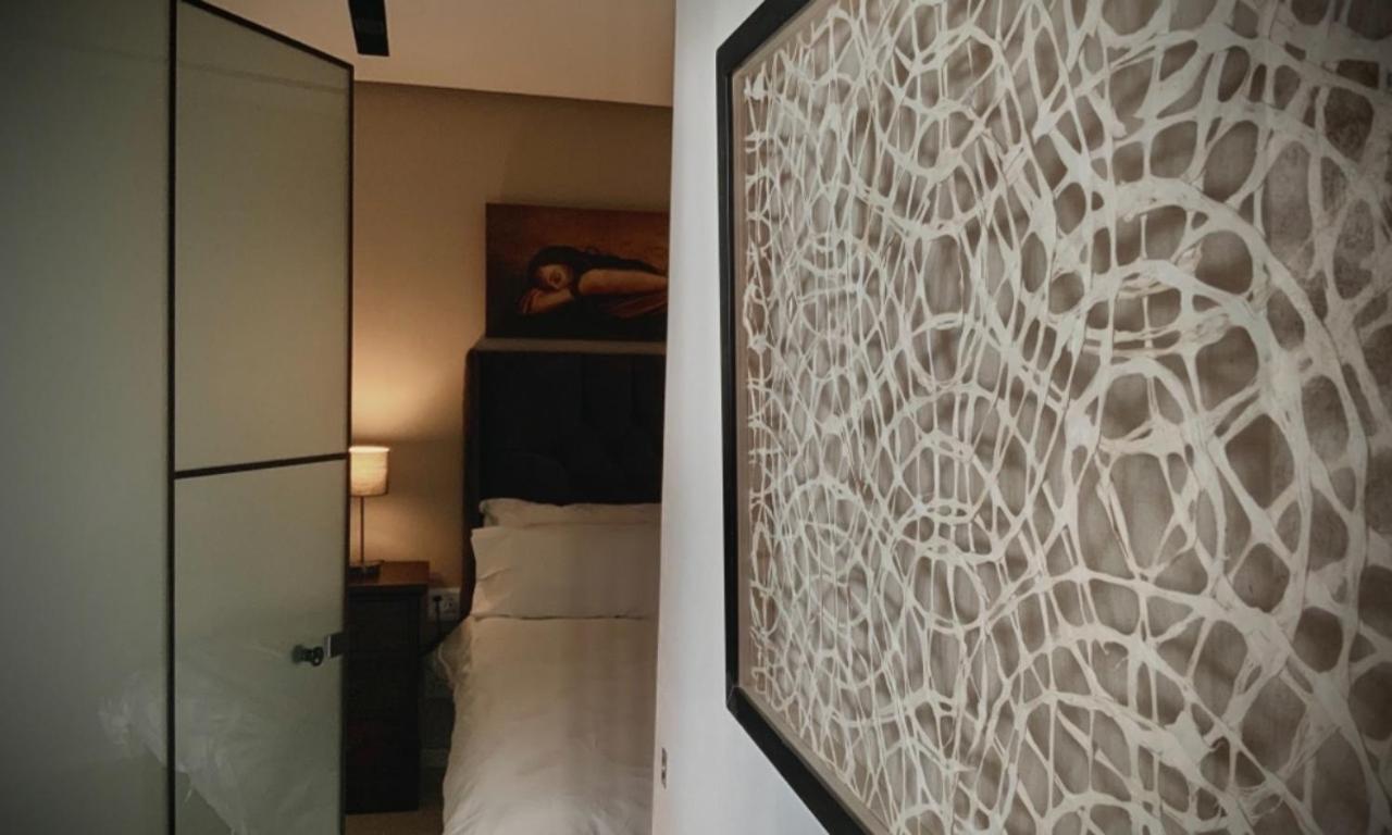 Lovely 1 Bedroom Apartment ケープタウン エクステリア 写真